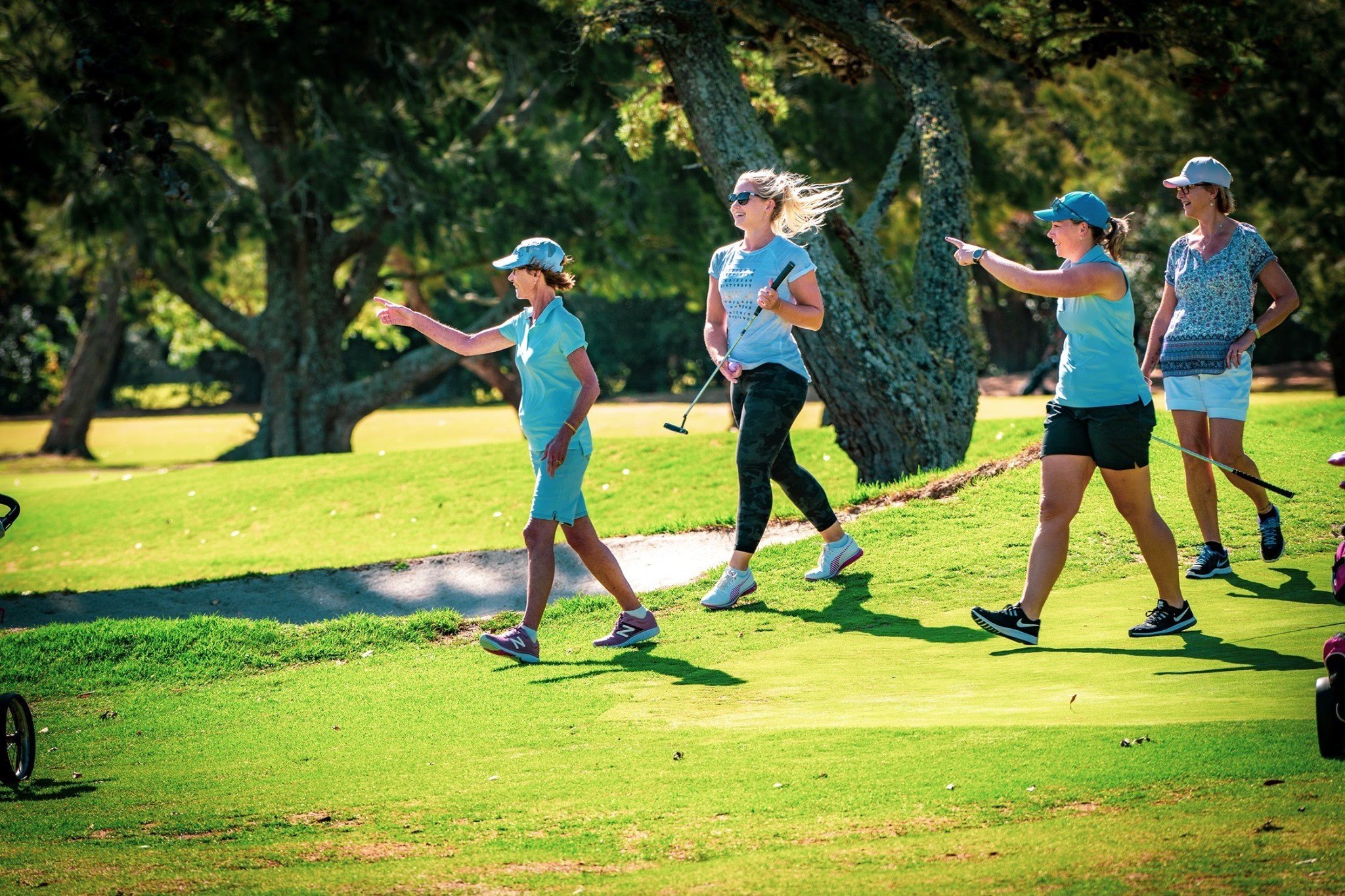 She Loves Golf